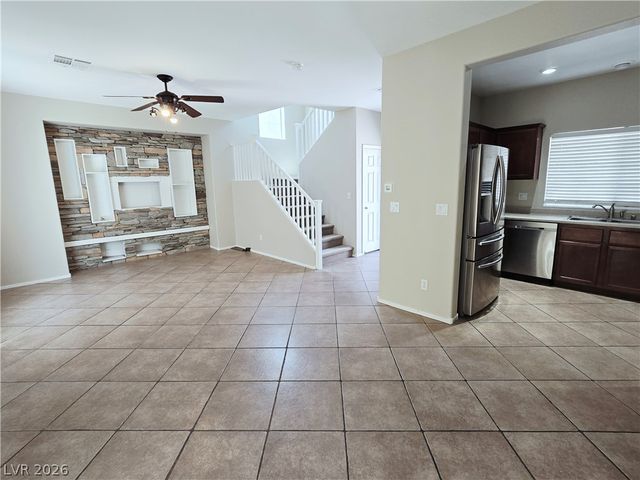1035 Appaloosa Hills Avenue, North Las Vegas, NV 89081