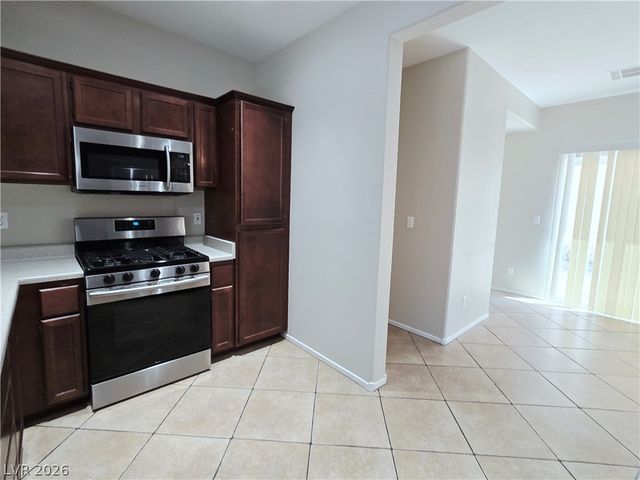 1035 Appaloosa Hills Avenue, North Las Vegas, NV 89081
