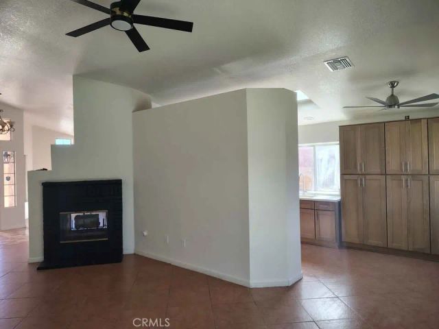 44707 Cerisa, Lancaster, CA 93535