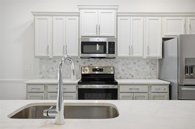 209 HAWTHORN AVENUE, Palm Coast, FL 32164