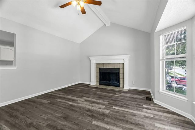 1504 NE Auburn Drive, Lee's Summit, MO 64086