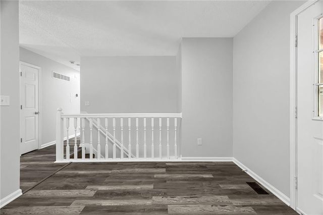 1504 NE Auburn Drive, Lee's Summit, MO 64086