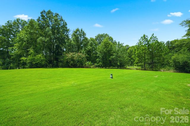 235 Quinn Road, Matthews, NC 28104