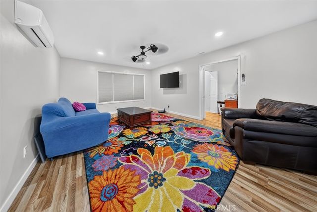 1695 James Place, Pomona, CA 91767