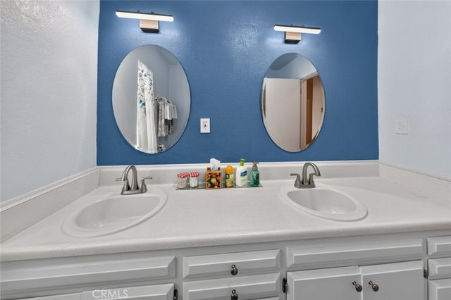1695 James Place, Pomona, CA 91767