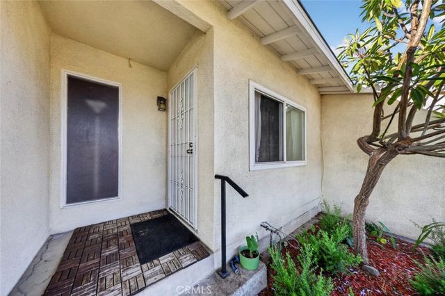 1695 James Place, Pomona, CA 91767