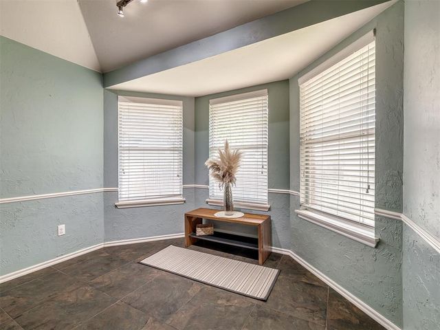 6800 NW 136th Place, Oklahoma City, OK 73142