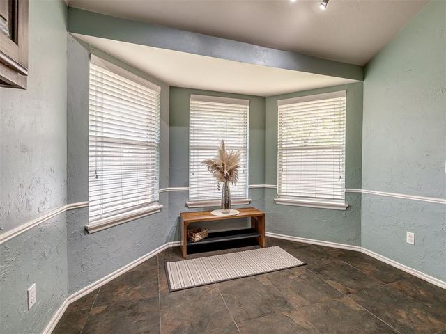 6800 NW 136th Place, Oklahoma City, OK 73142