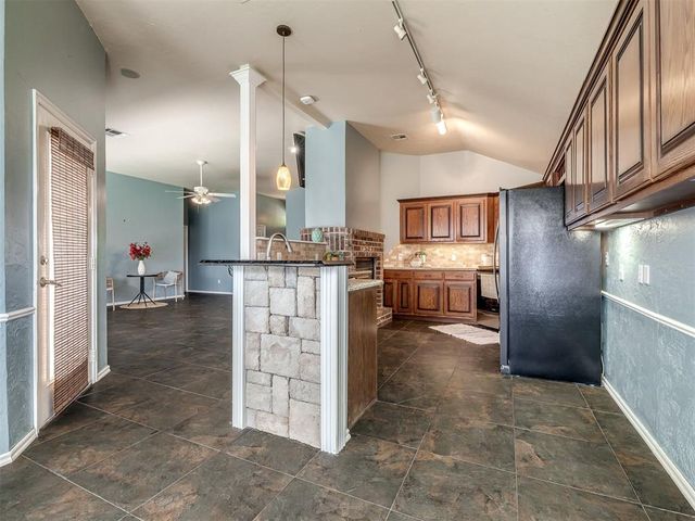 6800 NW 136th Place, Oklahoma City, OK 73142