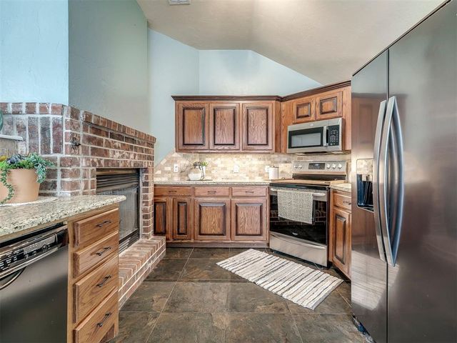 6800 NW 136th Place, Oklahoma City, OK 73142