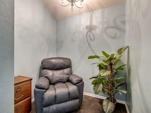 6800 NW 136th Place, Oklahoma City, OK 73142