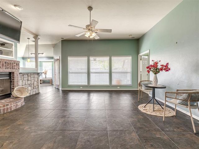 6800 NW 136th Place, Oklahoma City, OK 73142