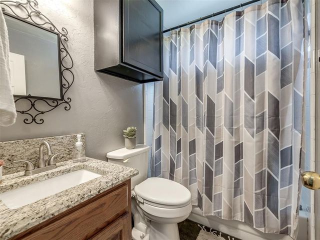 6800 NW 136th Place, Oklahoma City, OK 73142