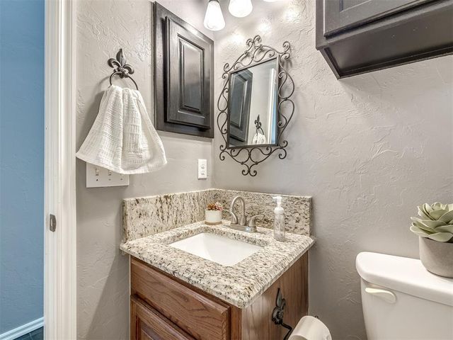 6800 NW 136th Place, Oklahoma City, OK 73142