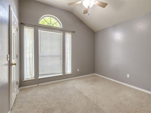 6800 NW 136th Place, Oklahoma City, OK 73142