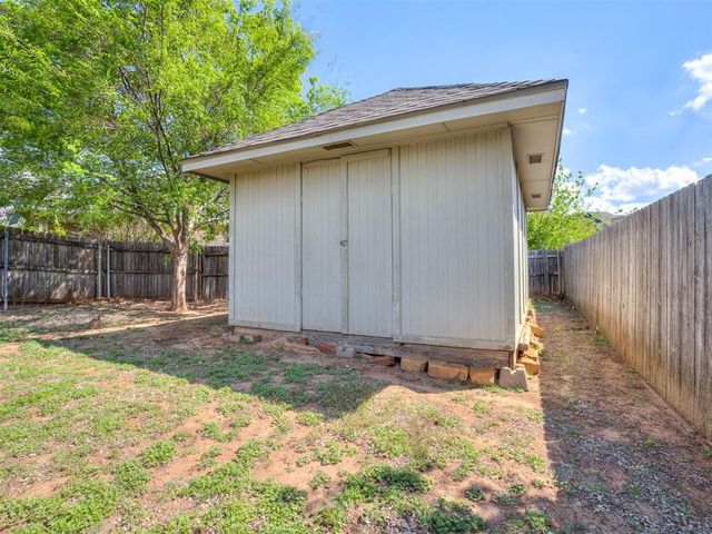 6800 NW 136th Place, Oklahoma City, OK 73142