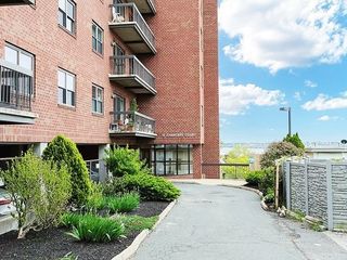 12 Chancery Ct 404, Lynn, MA 01902