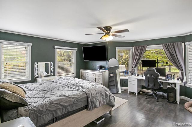 2124 Welch Road, Commerce Twp, MI 48390