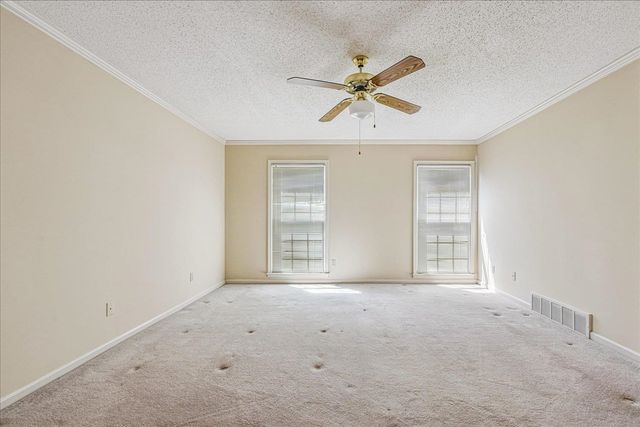 2174 CARROLLWOOD LN, Cordova, TN 38016