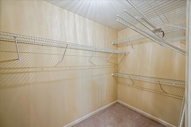 2174 CARROLLWOOD LN, Cordova, TN 38016