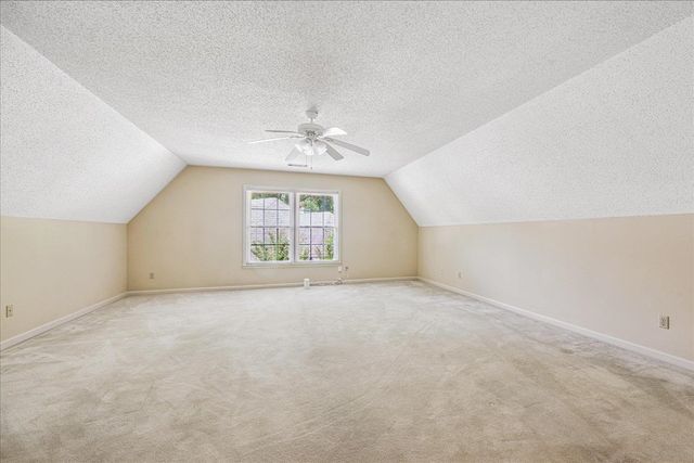 2174 CARROLLWOOD LN, Cordova, TN 38016