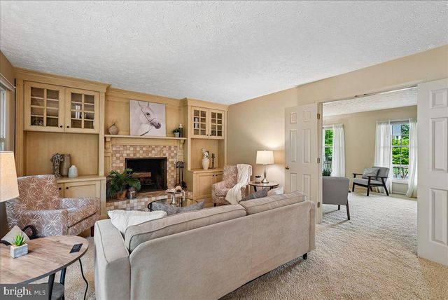 12651 THUNDER CHASE DR, Reston, VA 20191