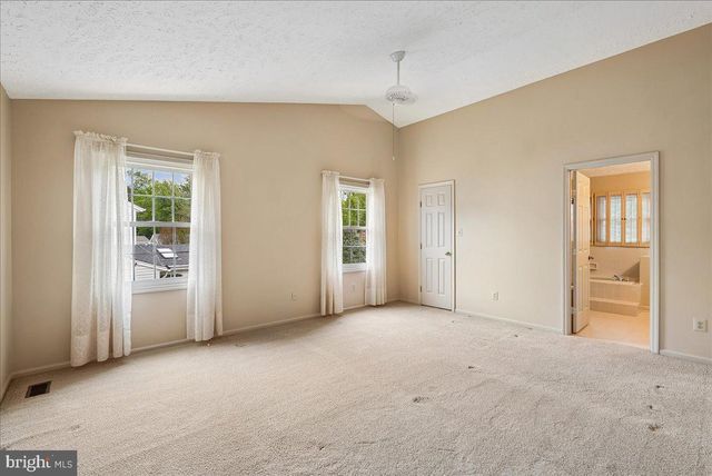 12651 THUNDER CHASE DR, Reston, VA 20191