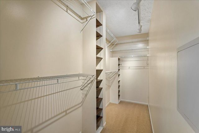 12651 THUNDER CHASE DR, Reston, VA 20191