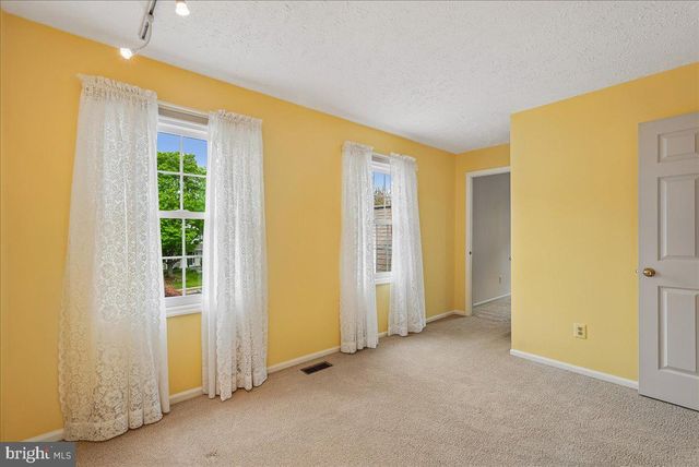 12651 THUNDER CHASE DR, Reston, VA 20191