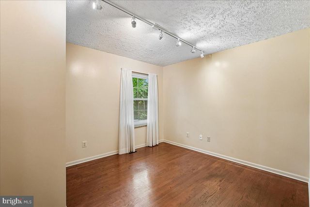 12651 THUNDER CHASE DR, Reston, VA 20191
