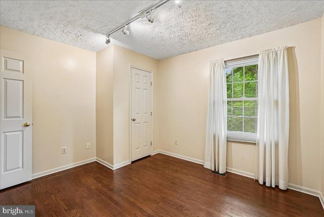 12651 THUNDER CHASE DR, Reston, VA 20191
