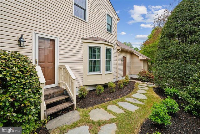 12651 THUNDER CHASE DR, Reston, VA 20191