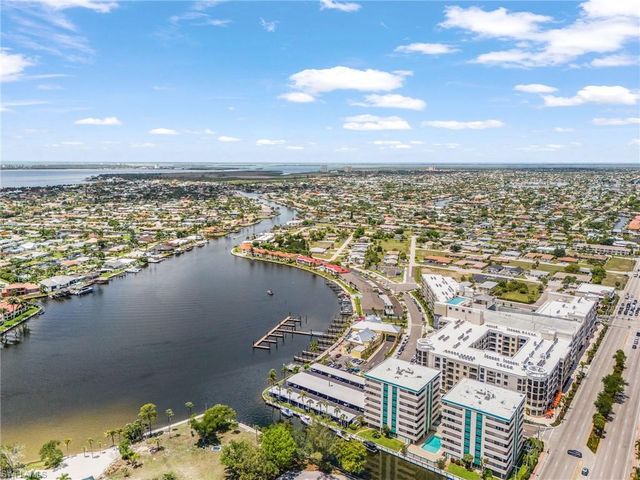 408 Tudor DR 1A, Cape Coral, FL 33904