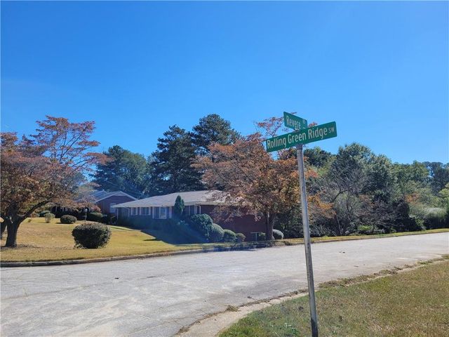 3540 Rolling Green Ridge SW, Atlanta, GA 30331