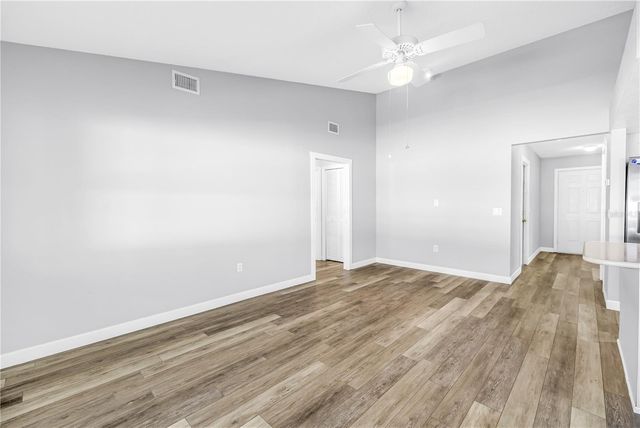 5771 TIMBERLAKE, Sarasota, FL 34243