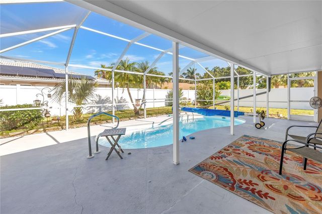 5771 TIMBERLAKE, Sarasota, FL 34243