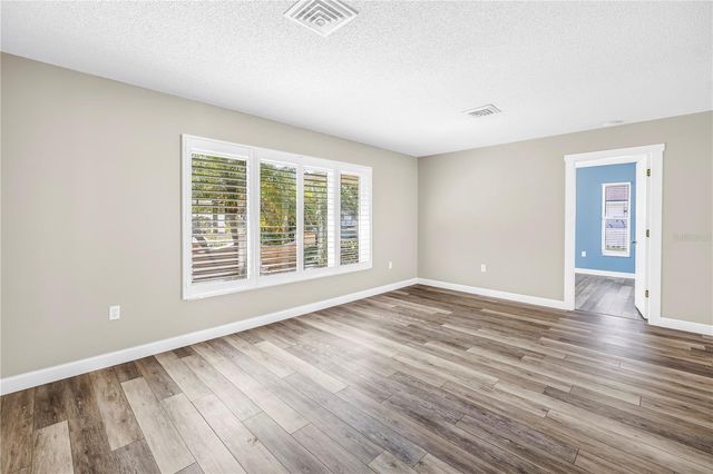 5771 TIMBERLAKE, Sarasota, FL 34243