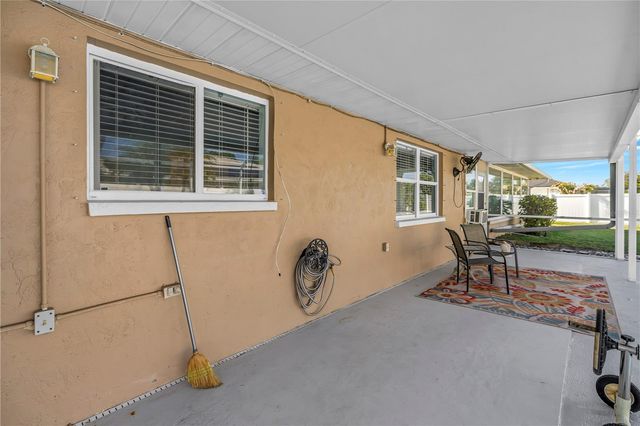 5771 TIMBERLAKE, Sarasota, FL 34243