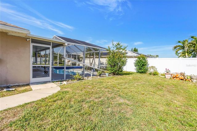 5771 TIMBERLAKE, Sarasota, FL 34243