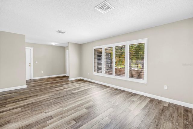 5771 TIMBERLAKE, Sarasota, FL 34243