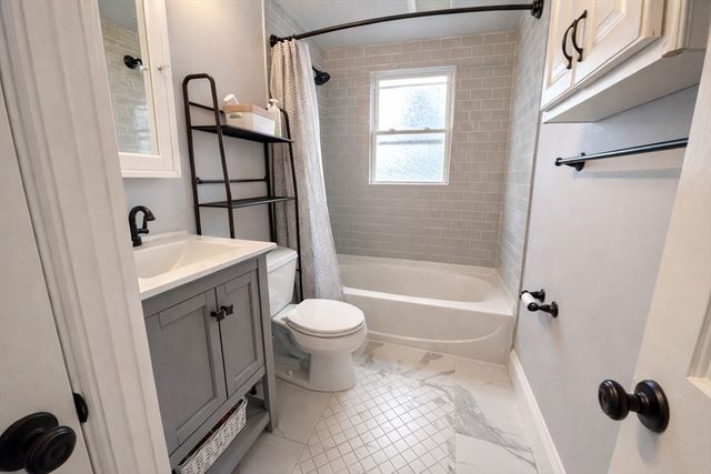 272 River Street, Braintree, MA 02184