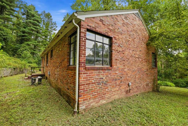 1409 Lookout Drive, Huntington, WV 25701