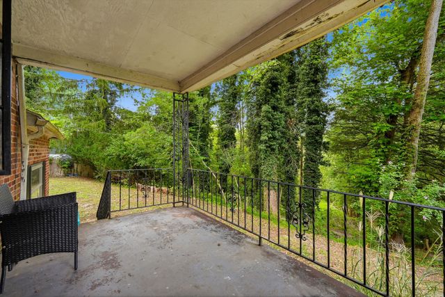 1409 Lookout Drive, Huntington, WV 25701
