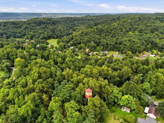 1409 Lookout Drive, Huntington, WV 25701