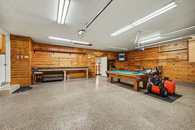 9340 Jarrod Avenue S, Cottage Grove, MN 55016
