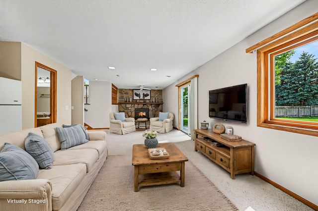 9340 Jarrod Avenue S, Cottage Grove, MN 55016