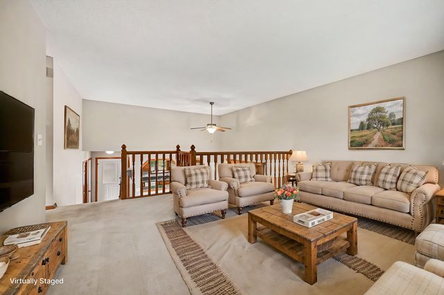9340 Jarrod Avenue S, Cottage Grove, MN 55016
