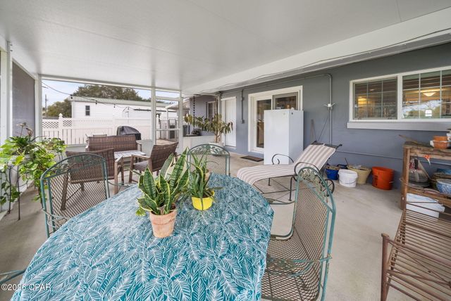 2727 Michigan Avenue, Panama City, FL 32405