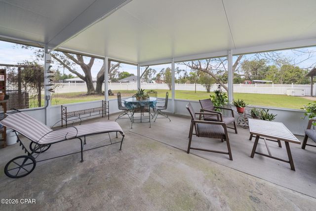 2727 Michigan Avenue, Panama City, FL 32405