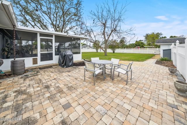 2727 Michigan Avenue, Panama City, FL 32405